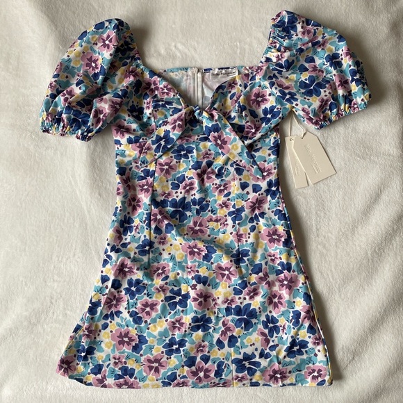 Little Mountain Vancouver Floral Dress - Picture 2 of 7